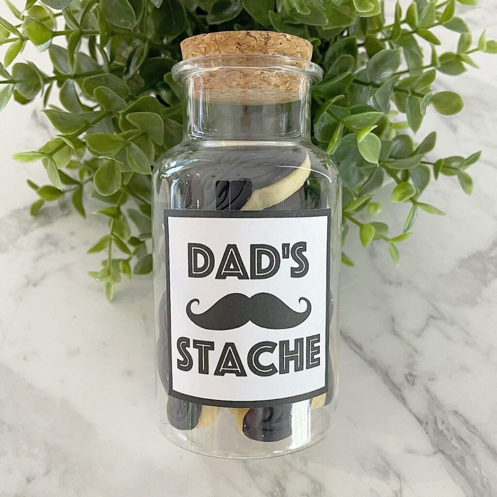 Dad's Stashe Label