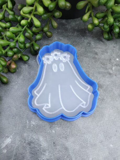 Ghost with Daisy Raised Stamp and Cookie Cutter Set Halloween Daisies