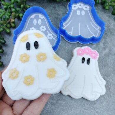 Ghost with Daisy Raised Stamp and Cookie Cutter Set Halloween Daisies